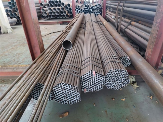 玉树15crmog无缝钢管