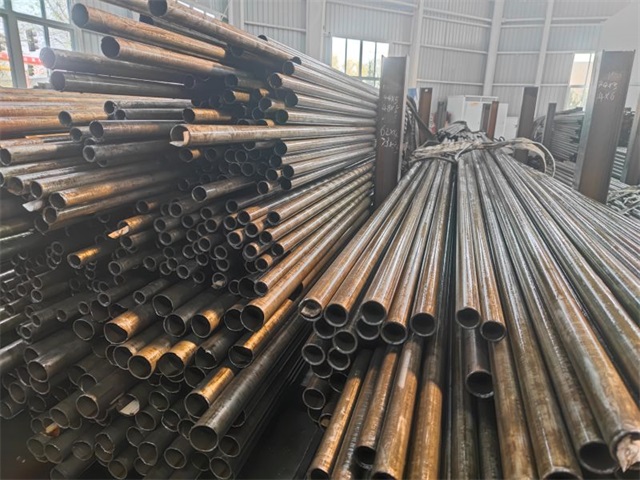 玉树35#精密无缝钢管