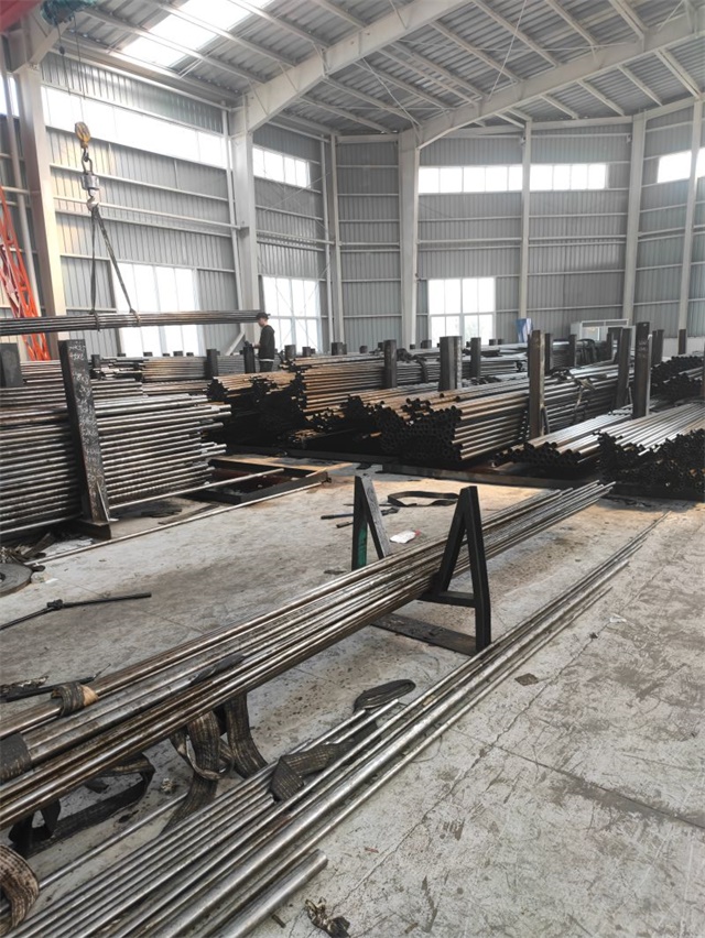 玉树小口径精密光亮无缝钢管